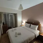 Cozy One Hydromassage & Terrace Apartment *