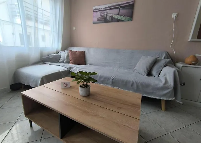 Apartamento Cozy One With Hydromassage Tub And Terrace Near Center