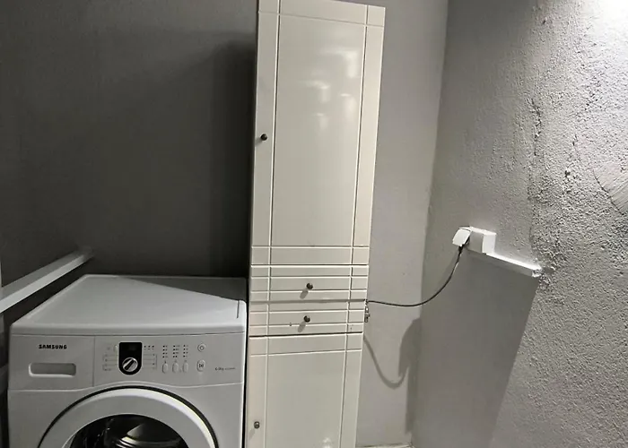 Cozy One With Hydromassage Tub And Terrace Near Center