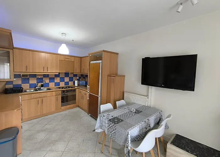 Apartamento Cozy One With Hydromassage Tub And Terrace Near Center *