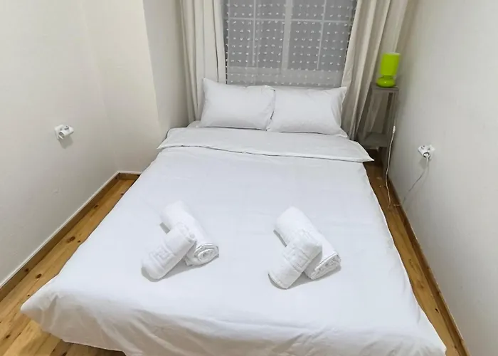 Apartamento Cozy One With Hydromassage Tub And Terrace Near Center *